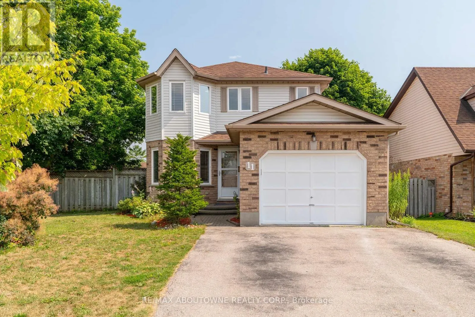 11 BUSHMILLS CRESCENT