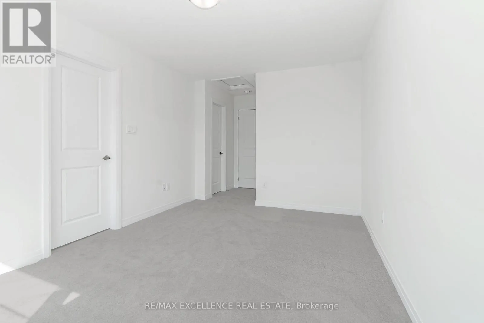12 HINE ROAD