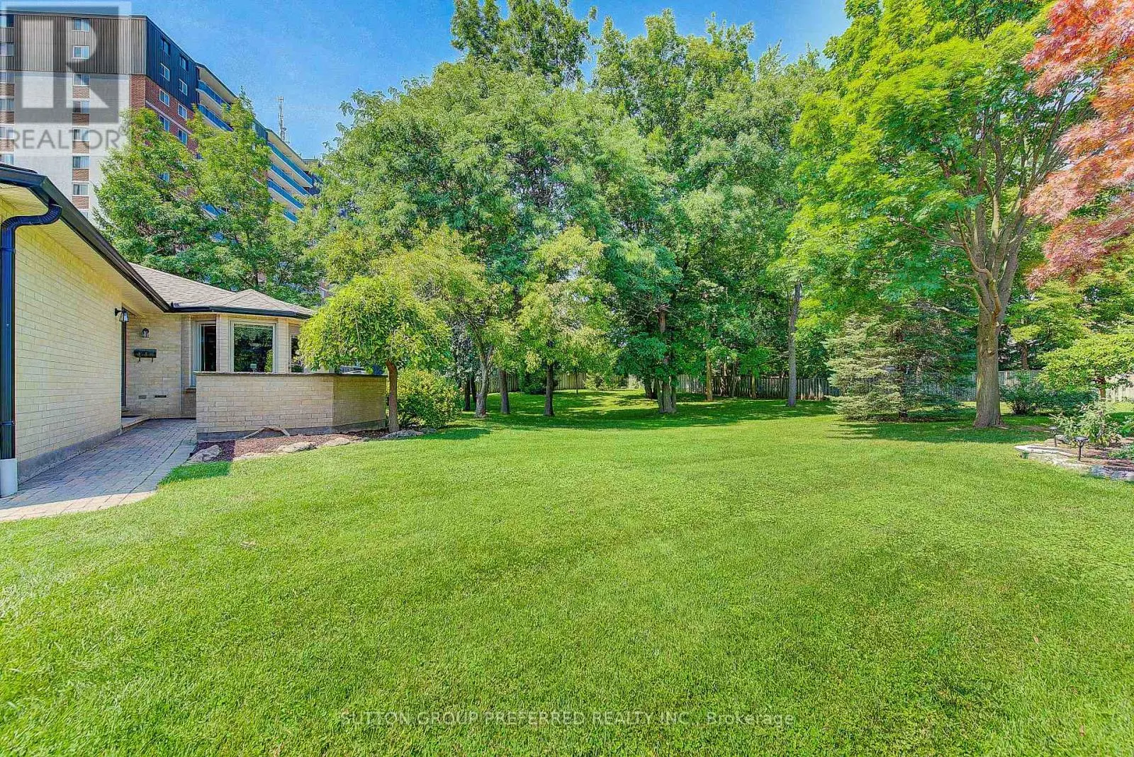 19 - 93 PINE VALLEY GATE, #19
