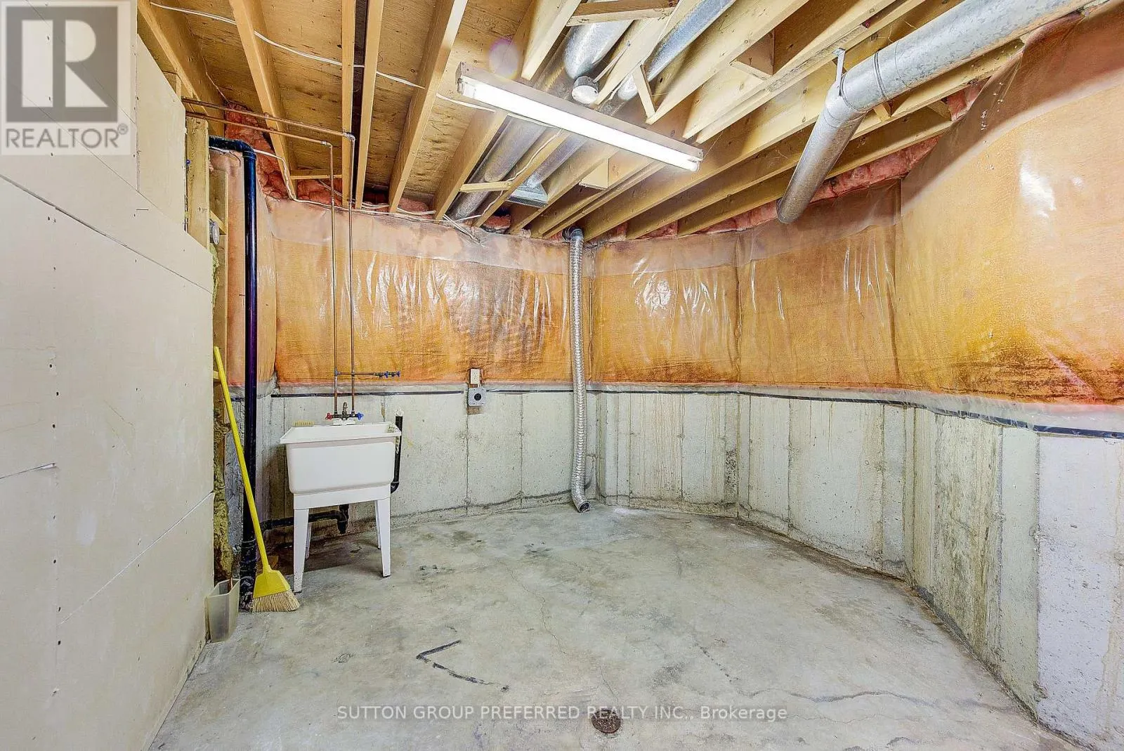 19 - 93 PINE VALLEY GATE, #19