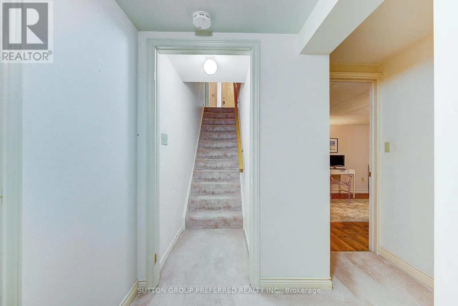 19 - 93 PINE VALLEY GATE, #19