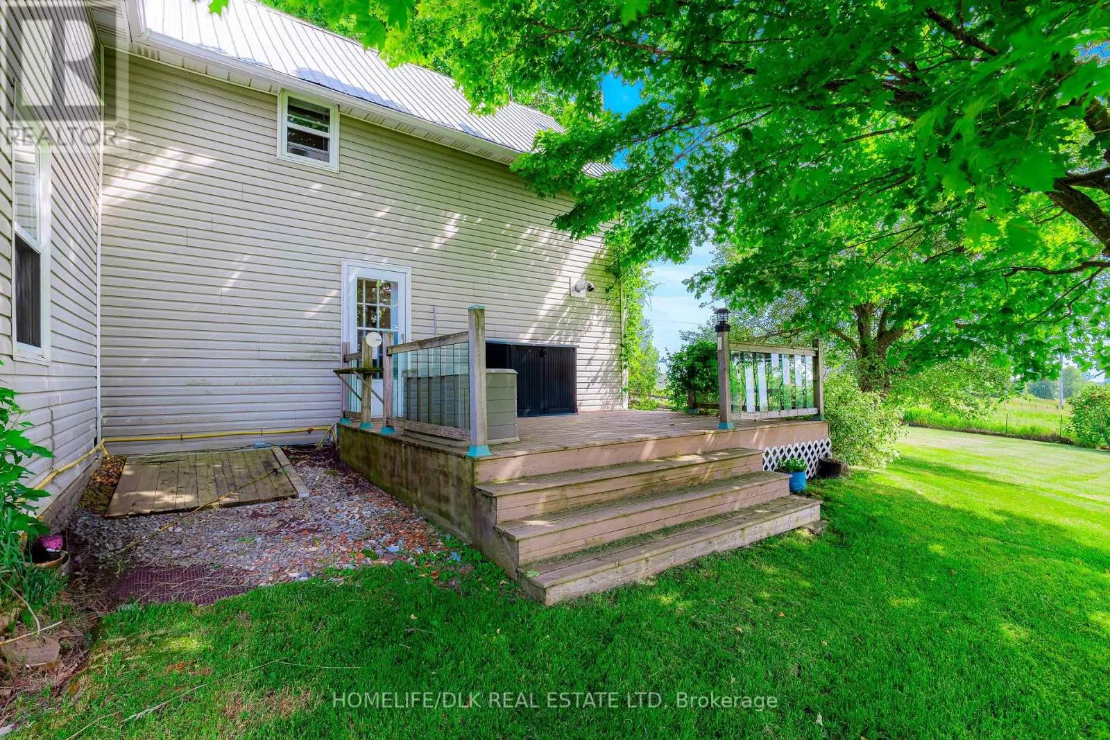 1423 COUNTY ROAD 8 ROAD