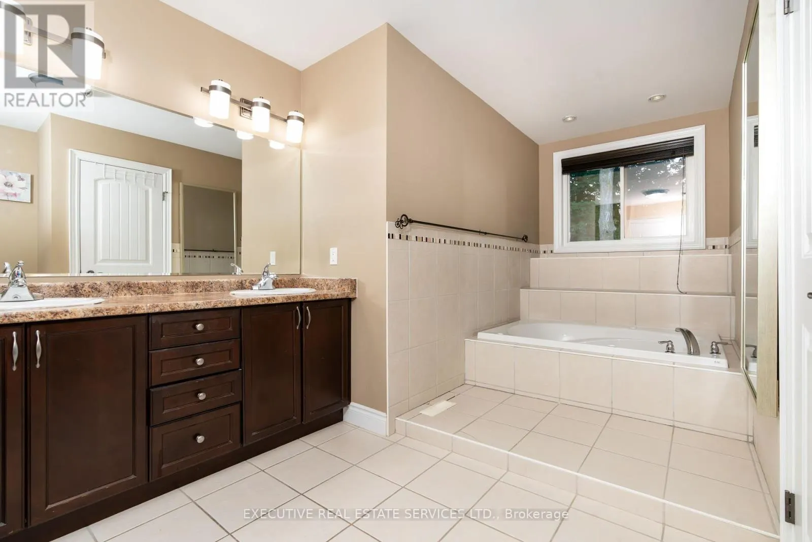 131 FORESTWAY TRAIL