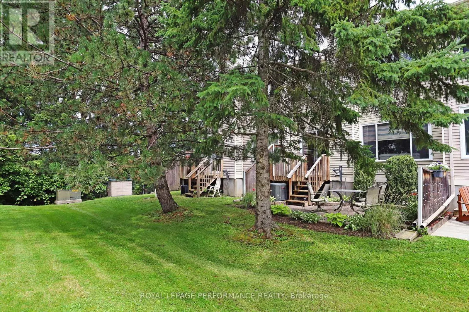 104 STONEBRIAR DRIVE