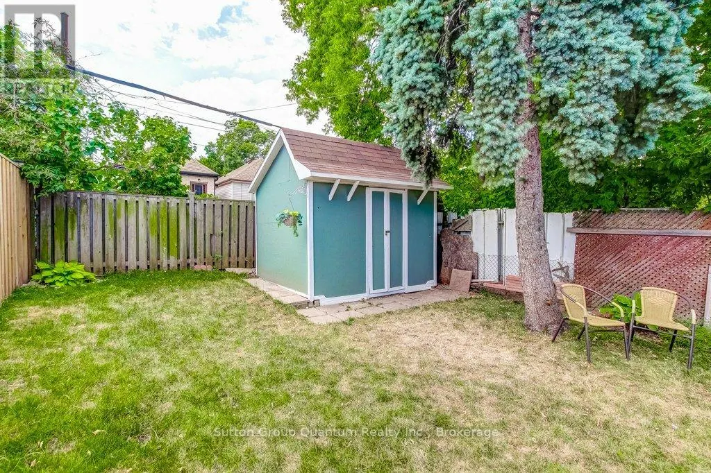 34 VANSITMART AVENUE