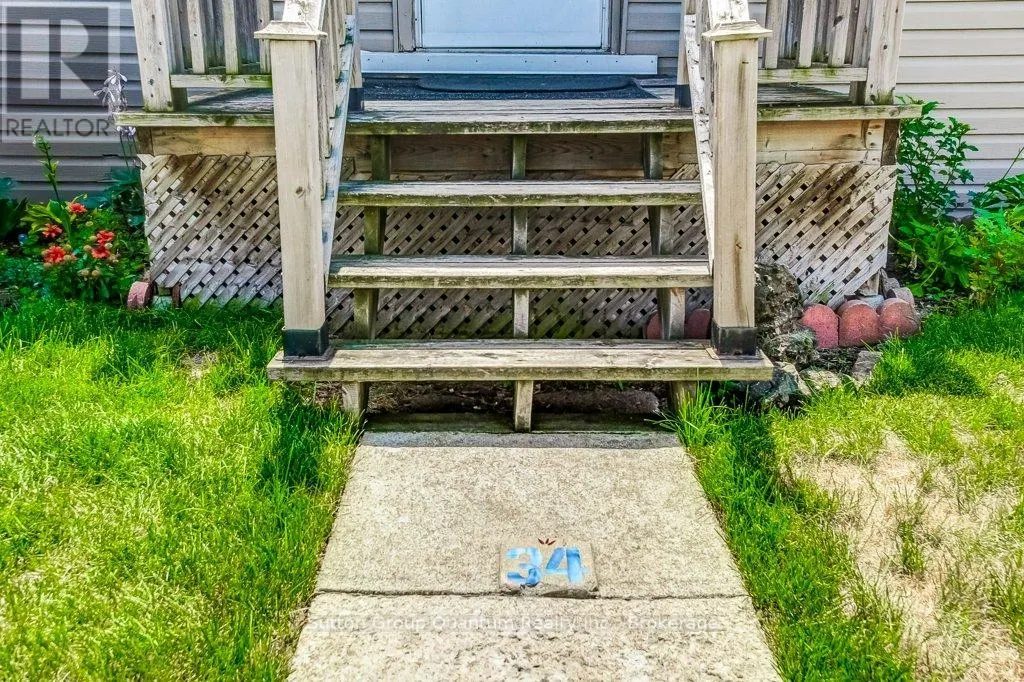 34 VANSITMART AVENUE