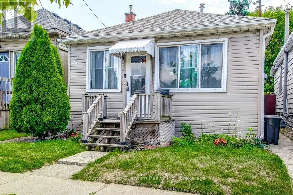 34 VANSITMART AVENUE