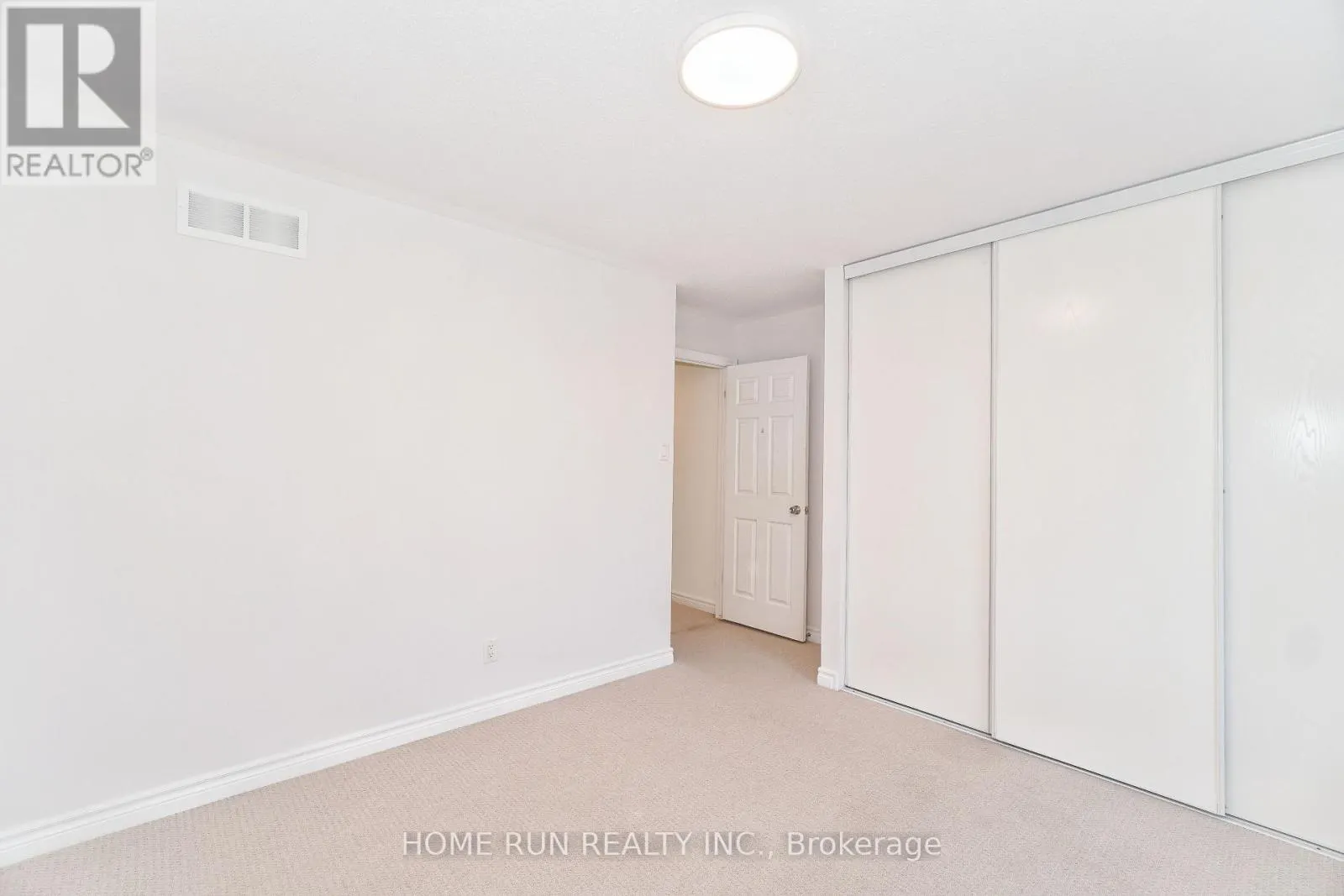376 BALINROAN CRESCENT