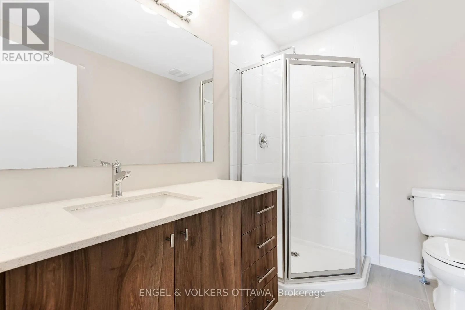 328 CATSFOOT WALK