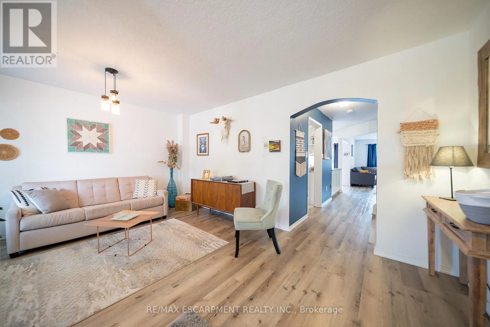 9 OSBORN AVENUE