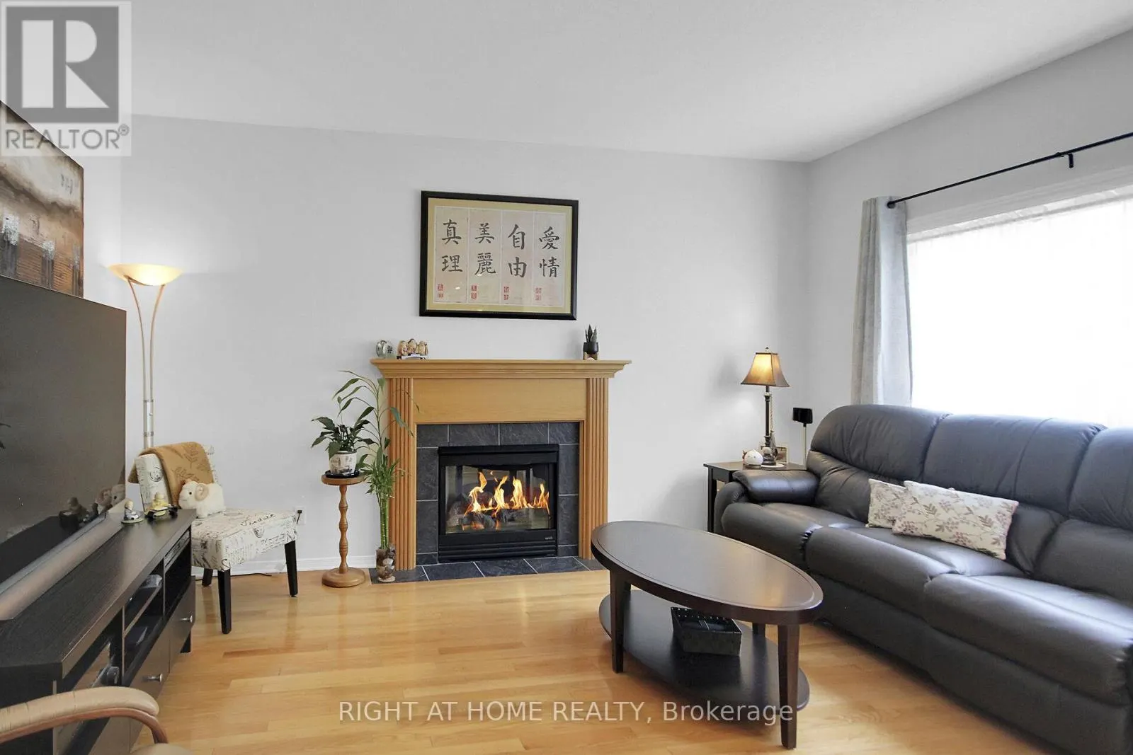 13 SIROCCO CRESCENT