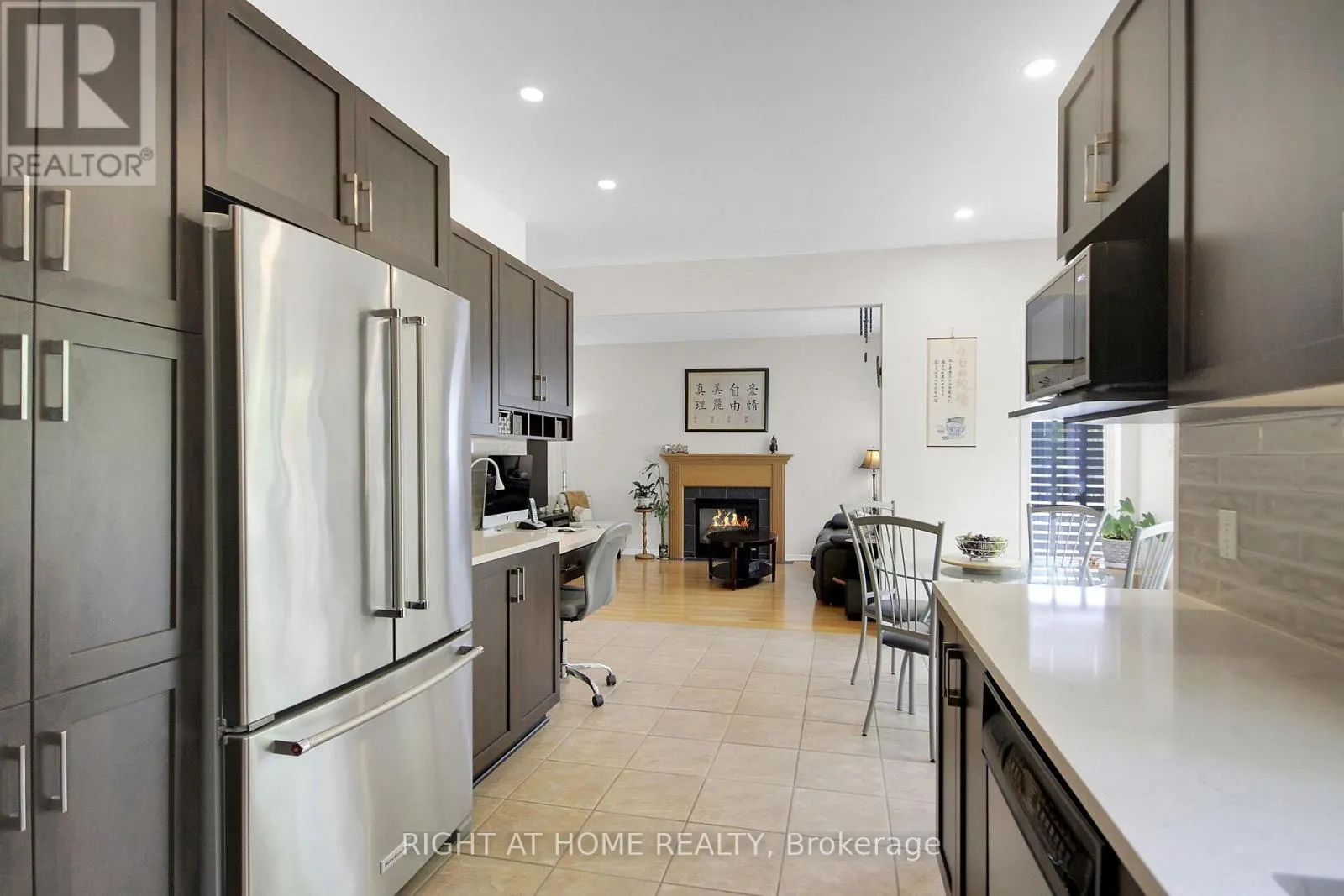 13 SIROCCO CRESCENT