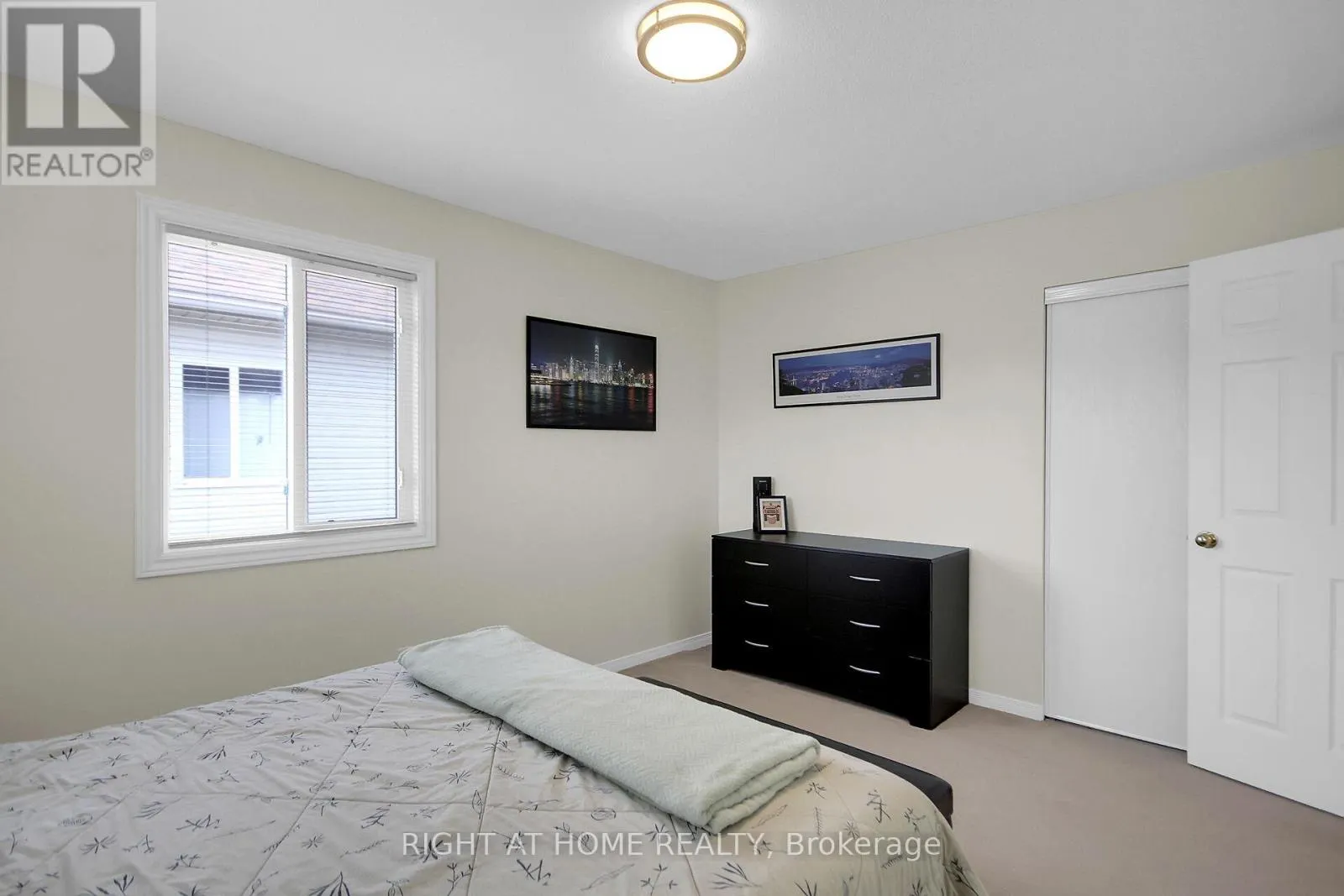 13 SIROCCO CRESCENT