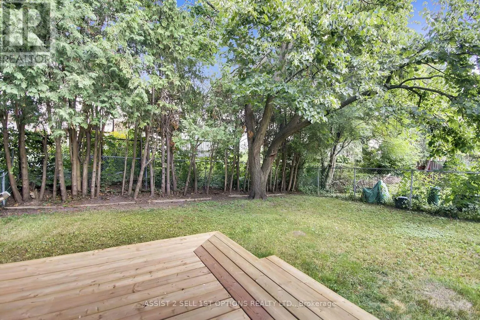26 BERKSHIRE WAY