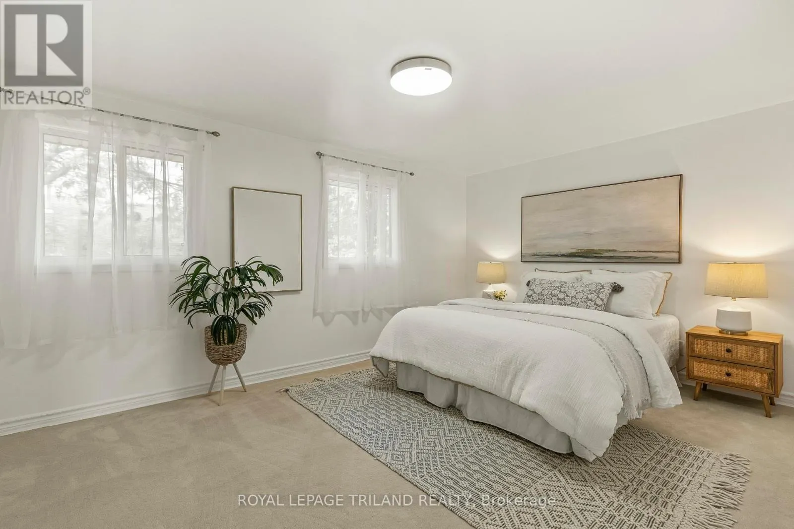 28 - 474 SOUTHDALE ROAD E, #28