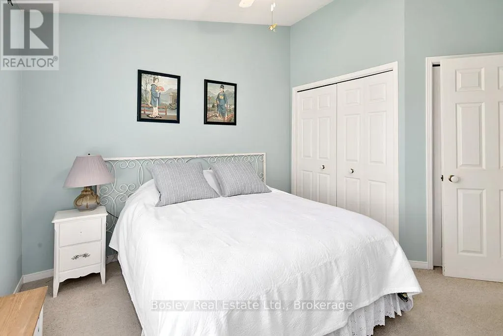 131 - 150 VICTORIA STREET S, #131
