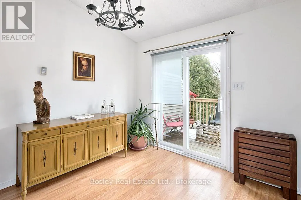 131 - 150 VICTORIA STREET S, #131