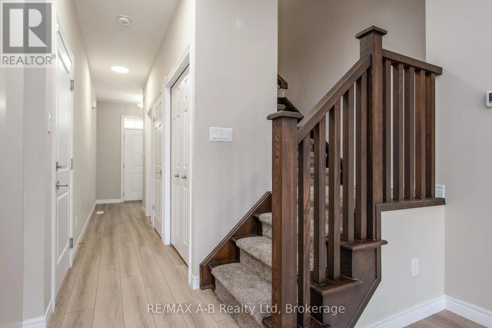 40 - 350 O'LOANE AVENUE, #40