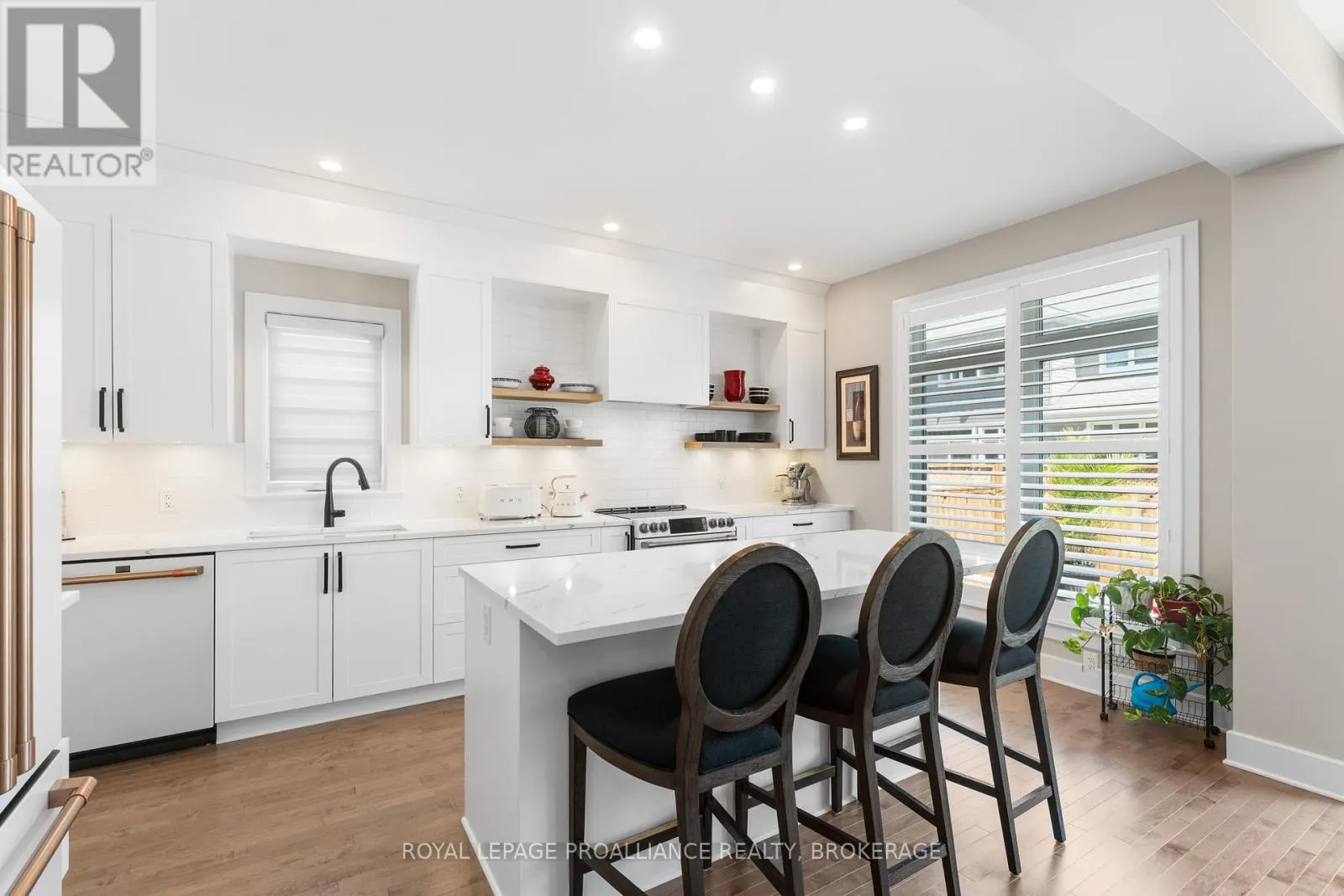 1335 GRAYSON DRIVE