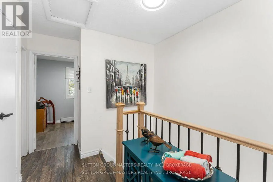 28 - 19 MACPHERSON AVENUE W, #28