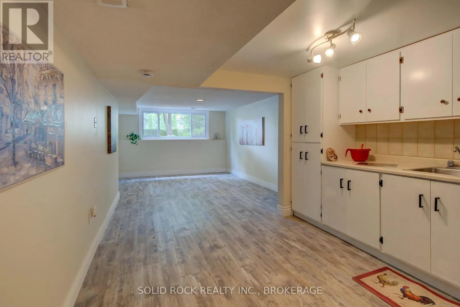 760 GROUSE CRESCENT