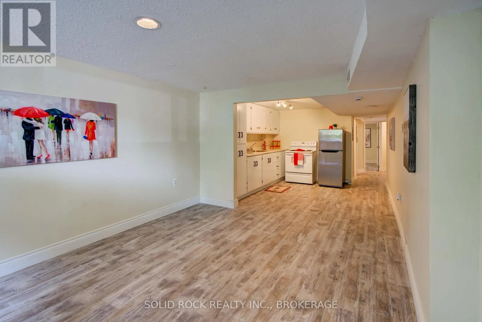760 GROUSE CRESCENT