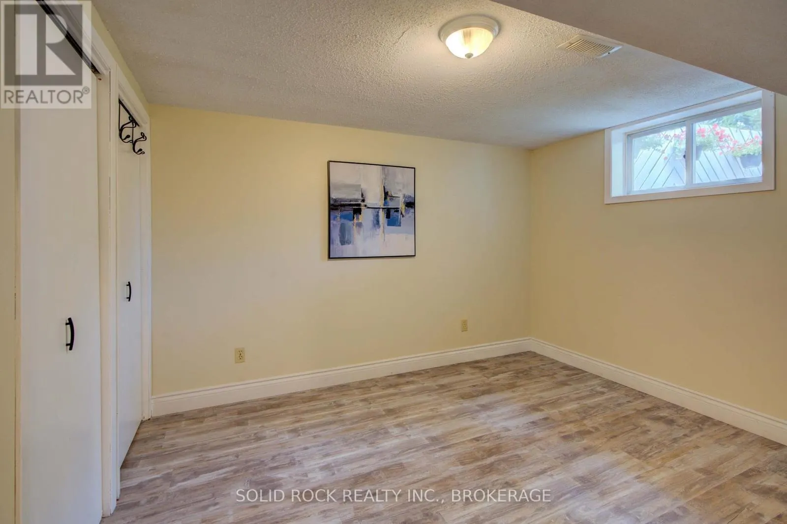 760 GROUSE CRESCENT