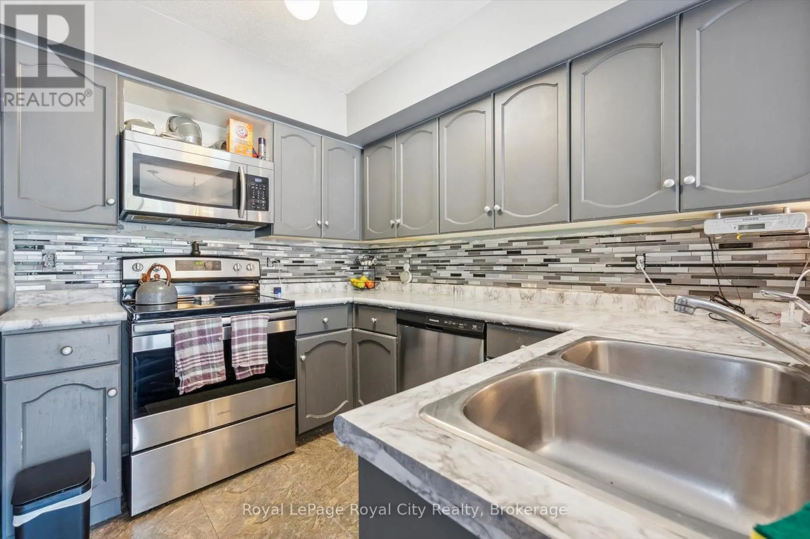 86 SWIFT CRESCENT