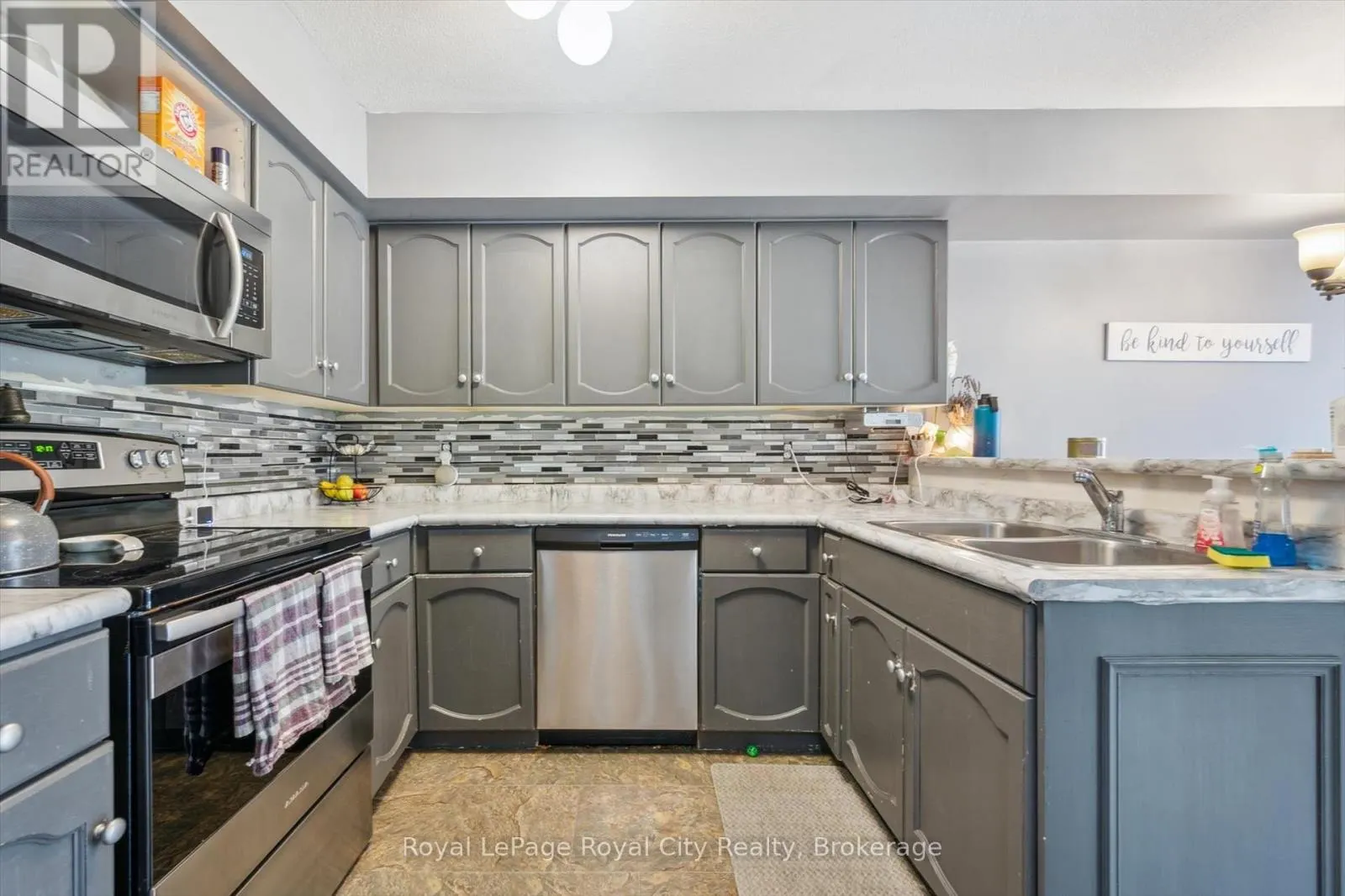 86 SWIFT CRESCENT
