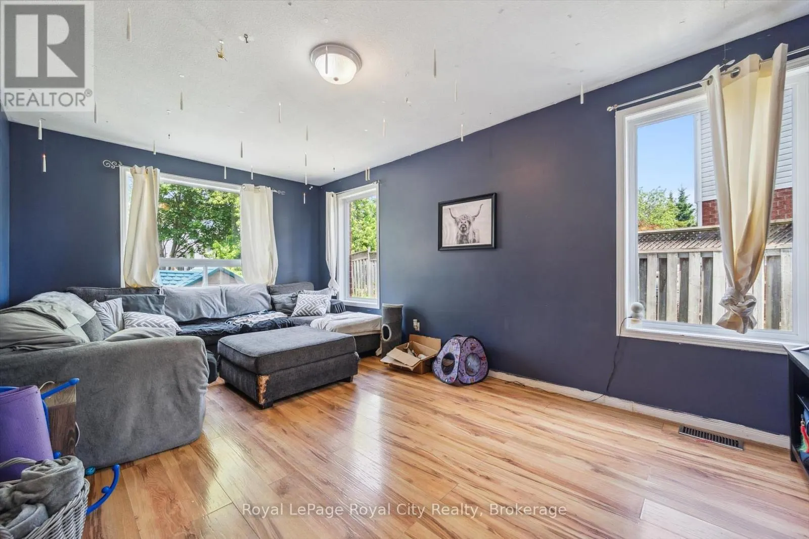 86 SWIFT CRESCENT