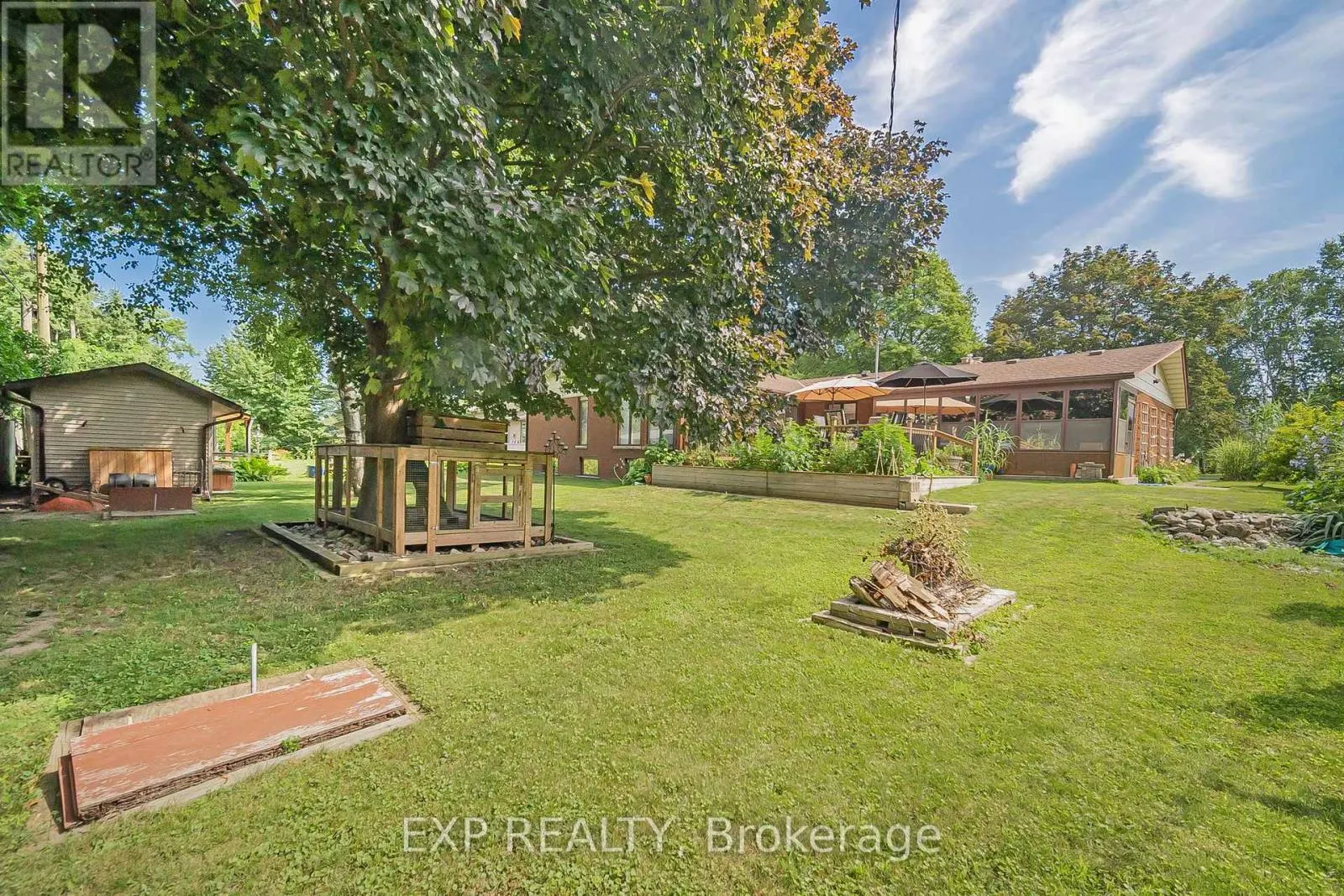 15 HAWTHORNE ROAD