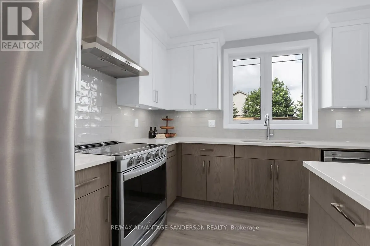 124 - 93 STONEFIELD LANE, #124