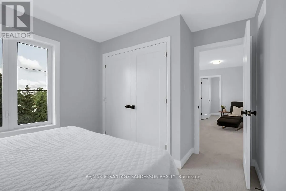 124 - 93 STONEFIELD LANE, #124