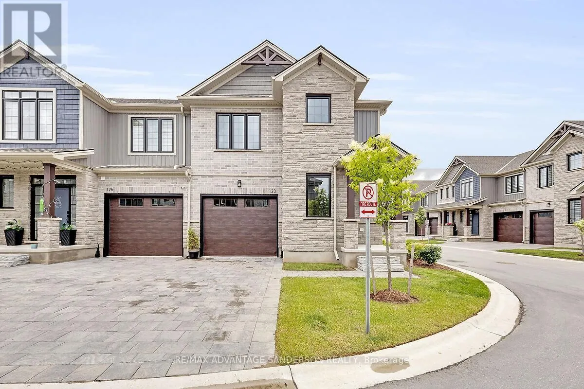 124 - 93 STONEFIELD LANE, #124