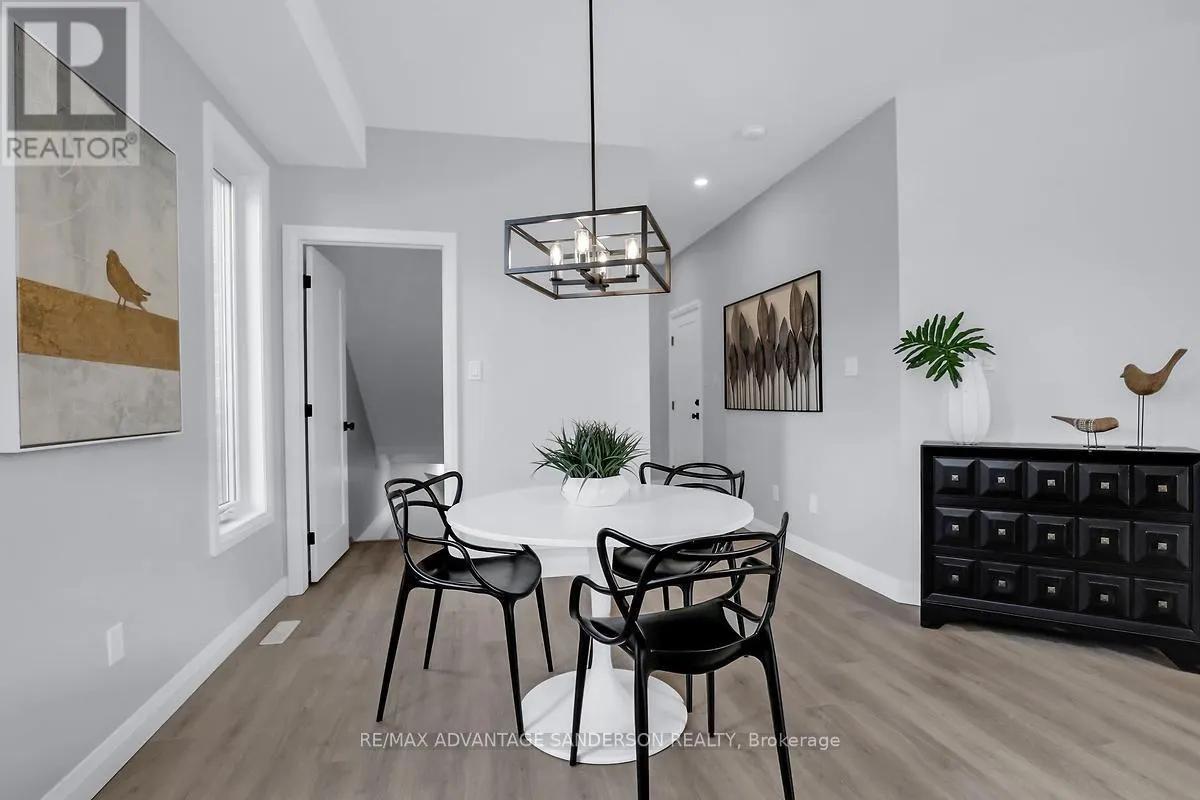124 - 93 STONEFIELD LANE, #124