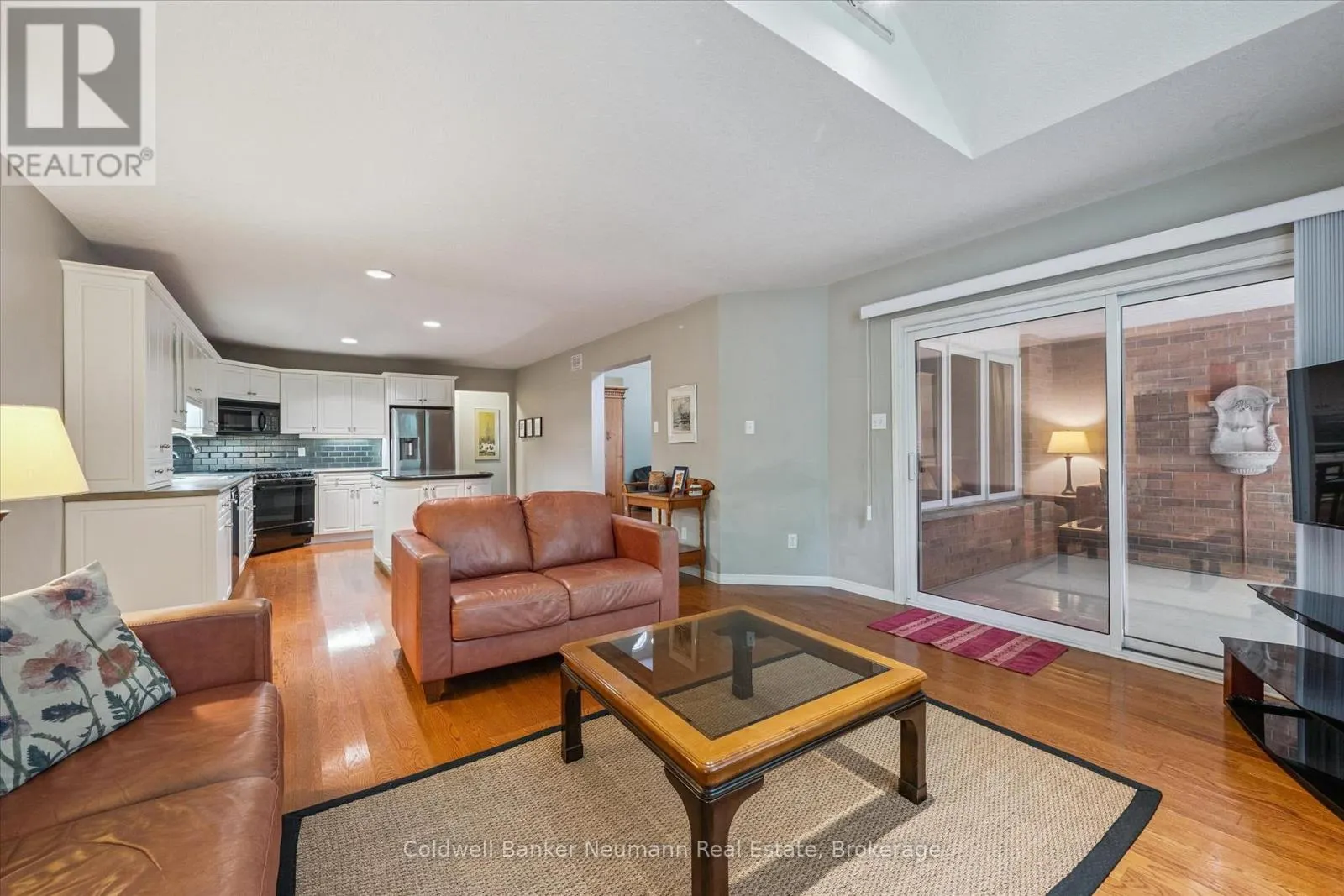 17 - 784 GORDON STREET, #17