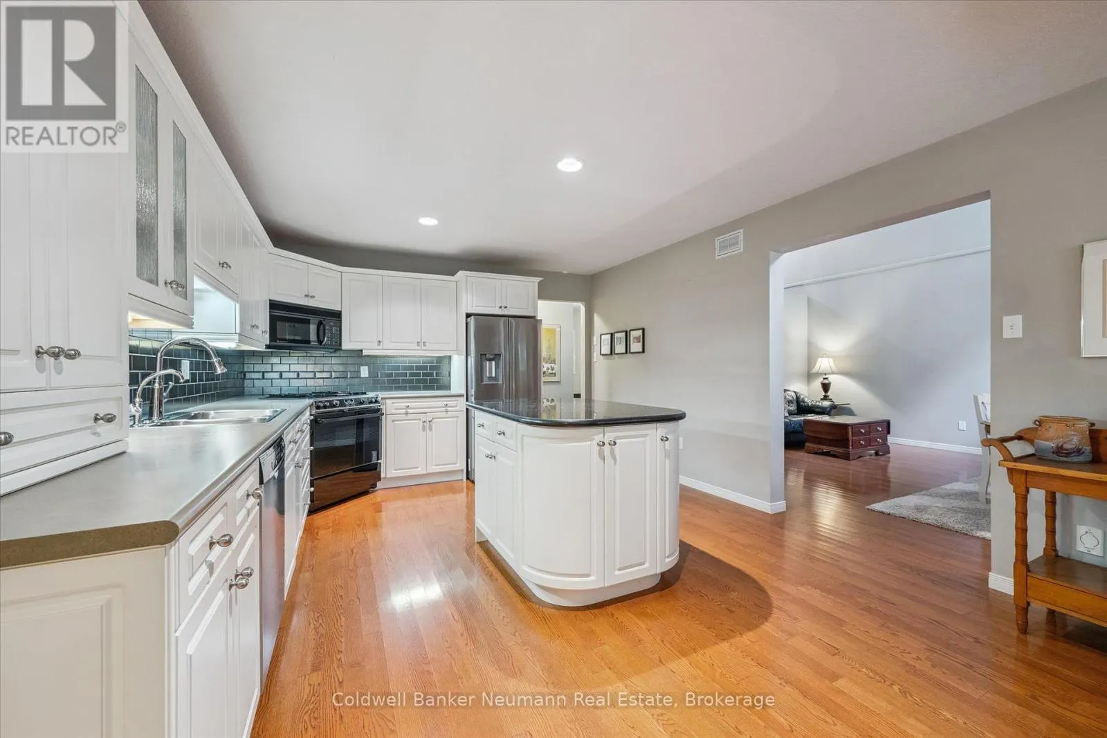 17 - 784 GORDON STREET, #17
