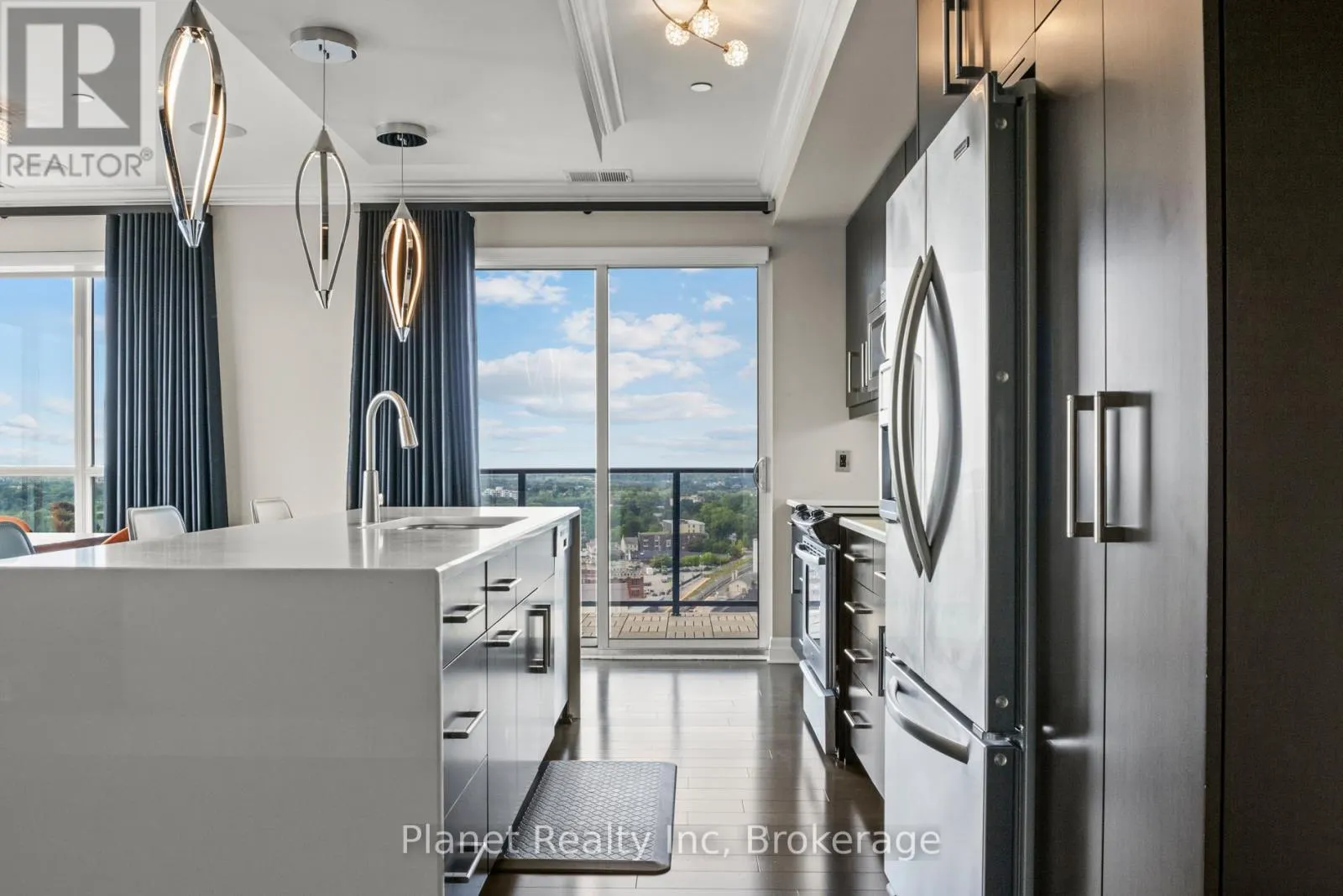 1607 - 160 MACDONELL STREET, #1607