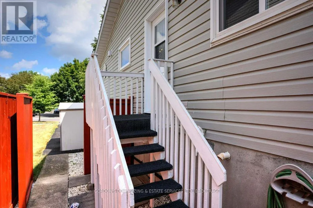 467 GRANDTRUNK AVENUE