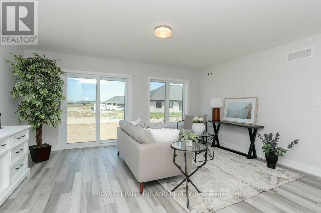 1 HARROW LANE