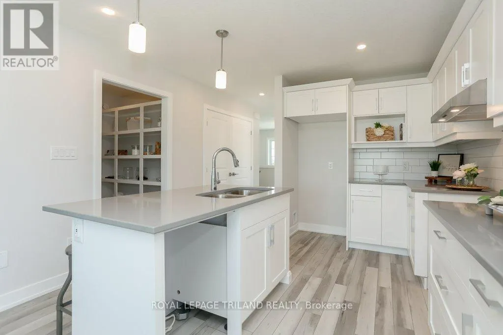 1 HARROW LANE