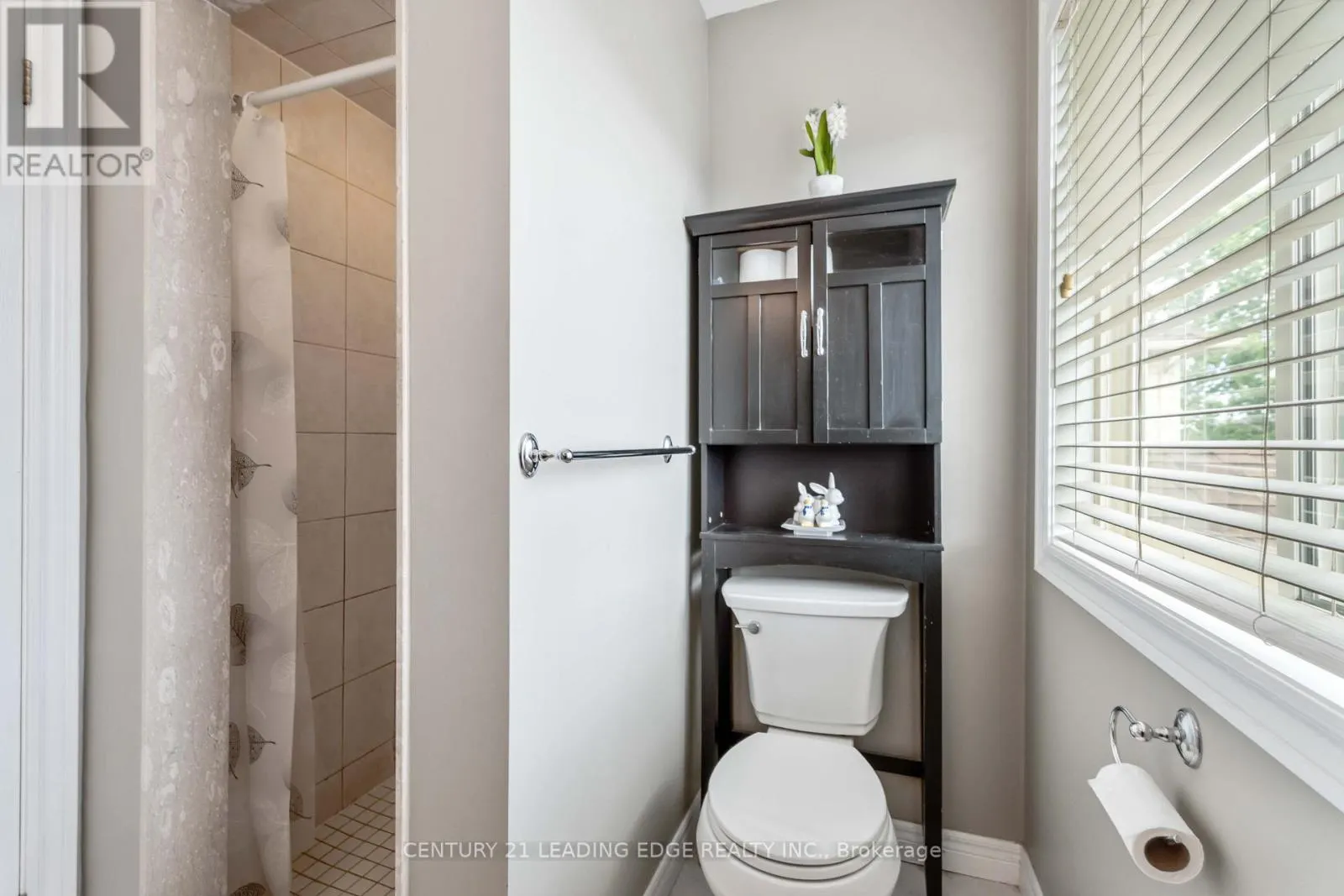 117 THOROUGHBRED BOULEVARD