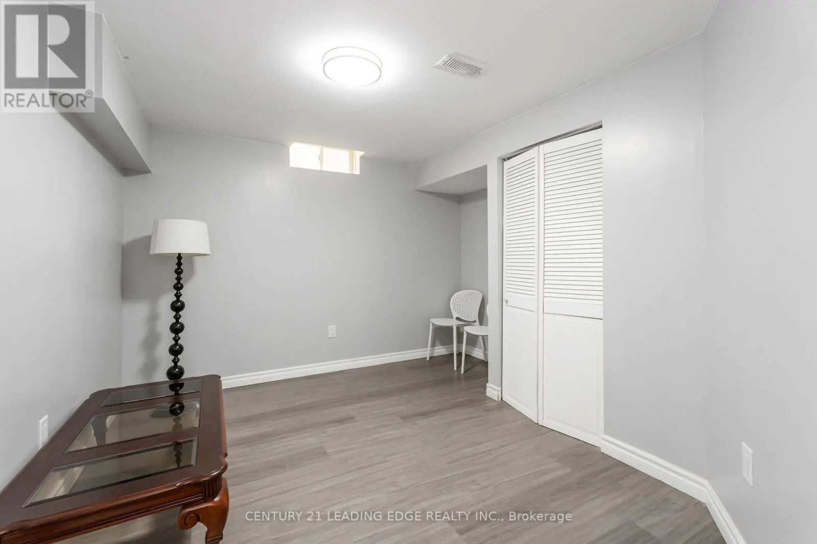 117 THOROUGHBRED BOULEVARD