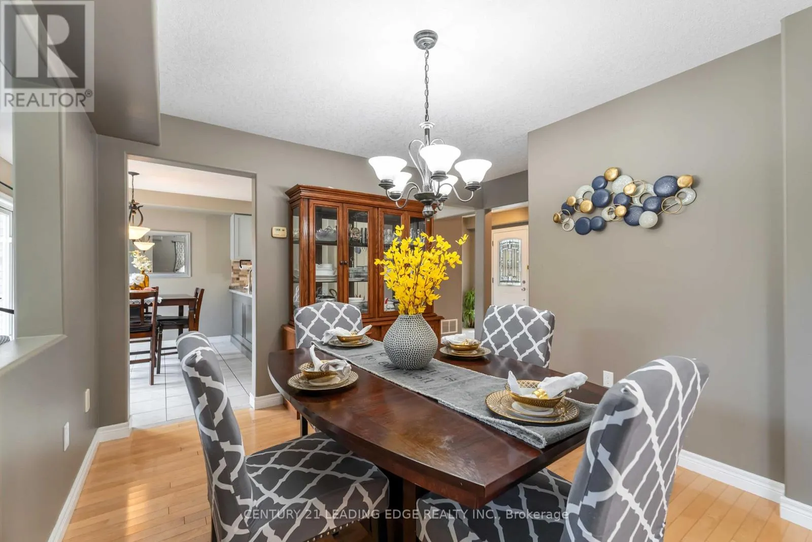 117 THOROUGHBRED BOULEVARD