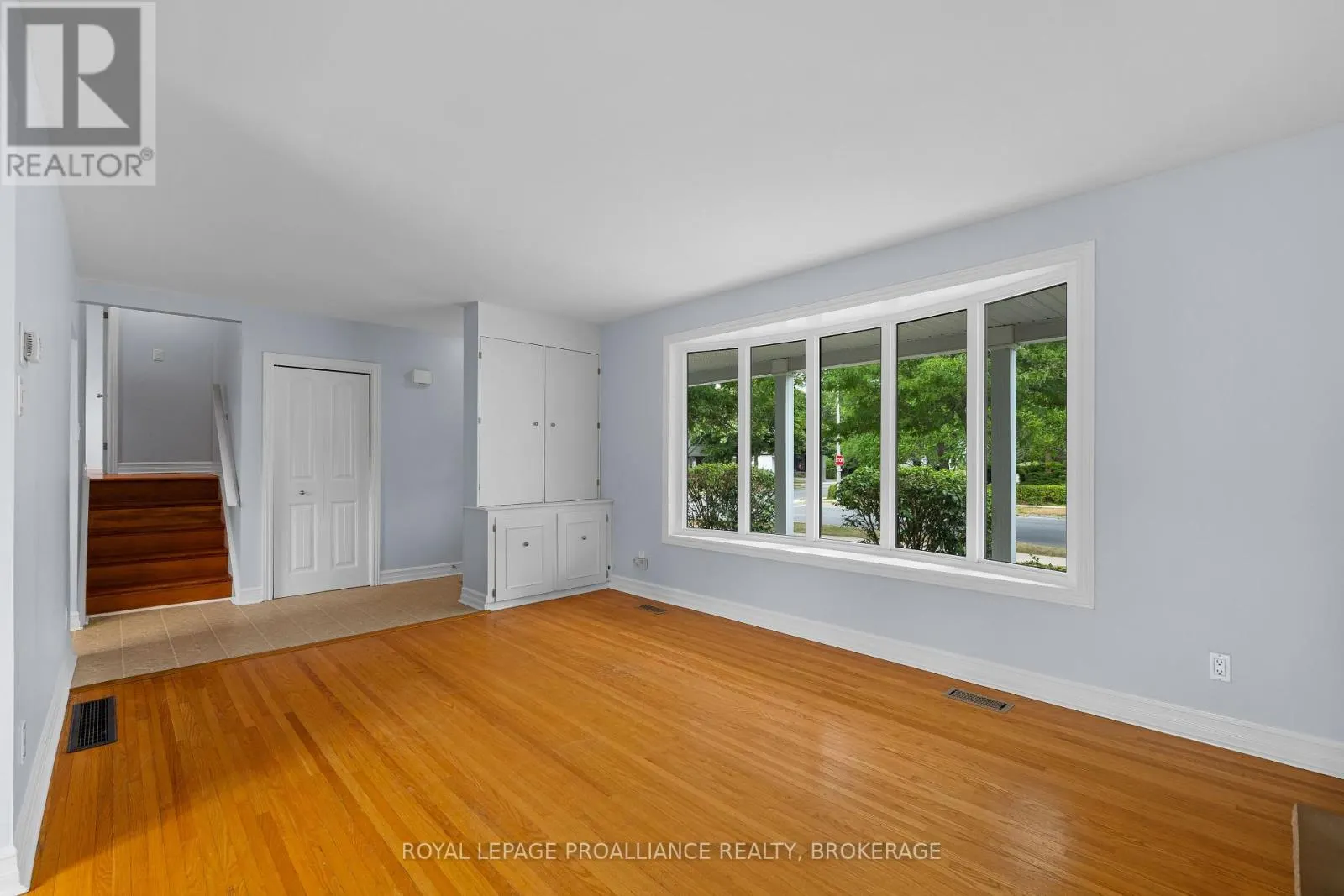 350 NORMAN ROGERS DRIVE
