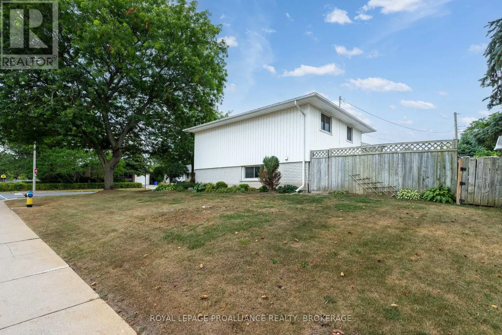 350 NORMAN ROGERS DRIVE