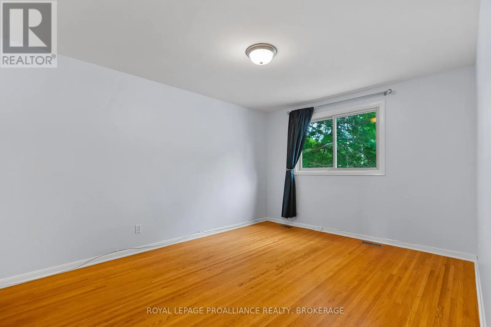 350 NORMAN ROGERS DRIVE