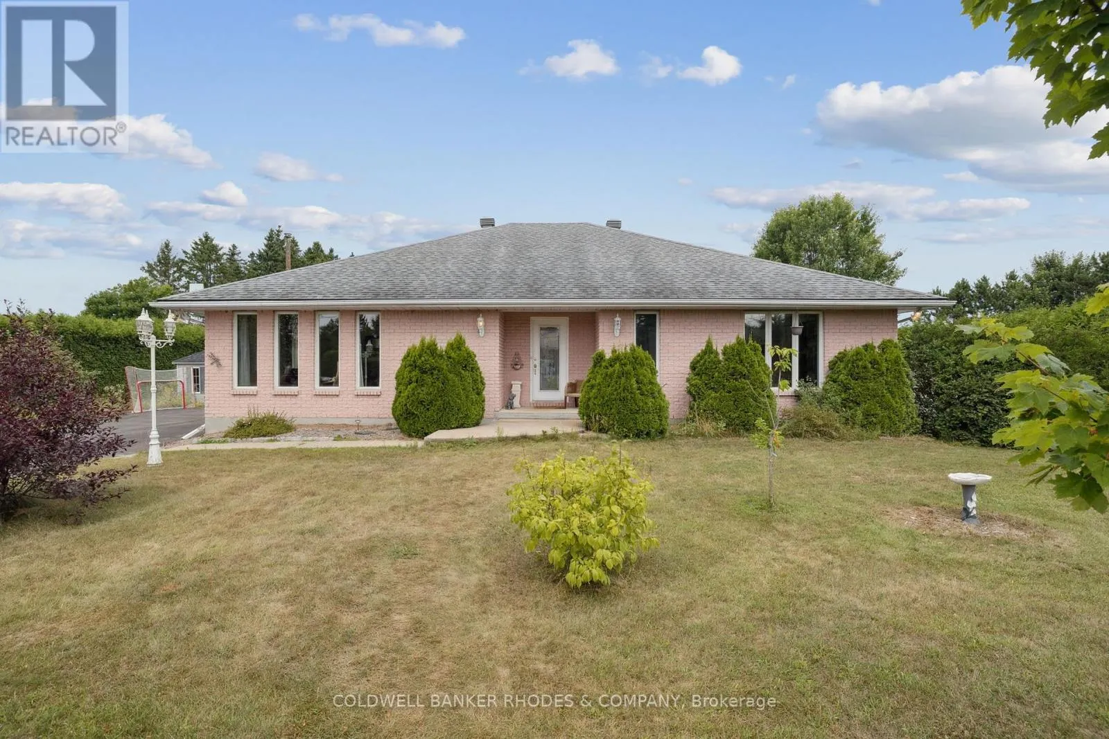 17 TELEGRAPH CRESCENT