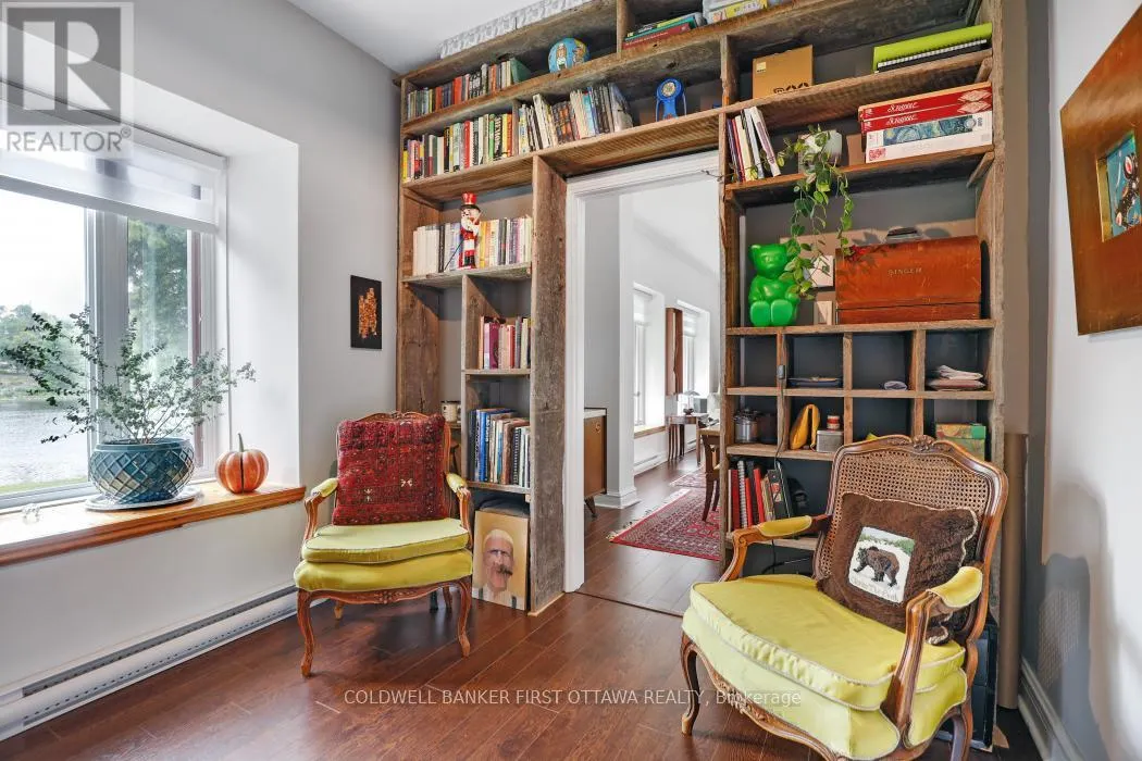 109 - 1 ROSAMOND STREET