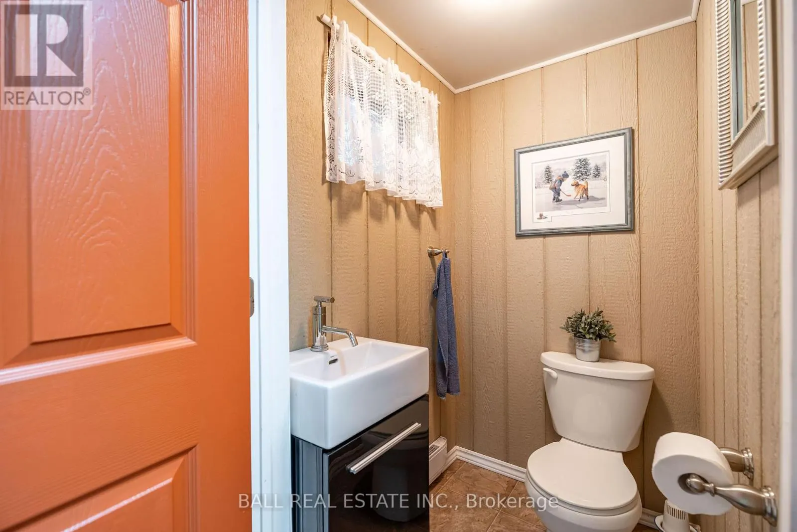 240 - 8018 TAITS BEACH ROAD, #240